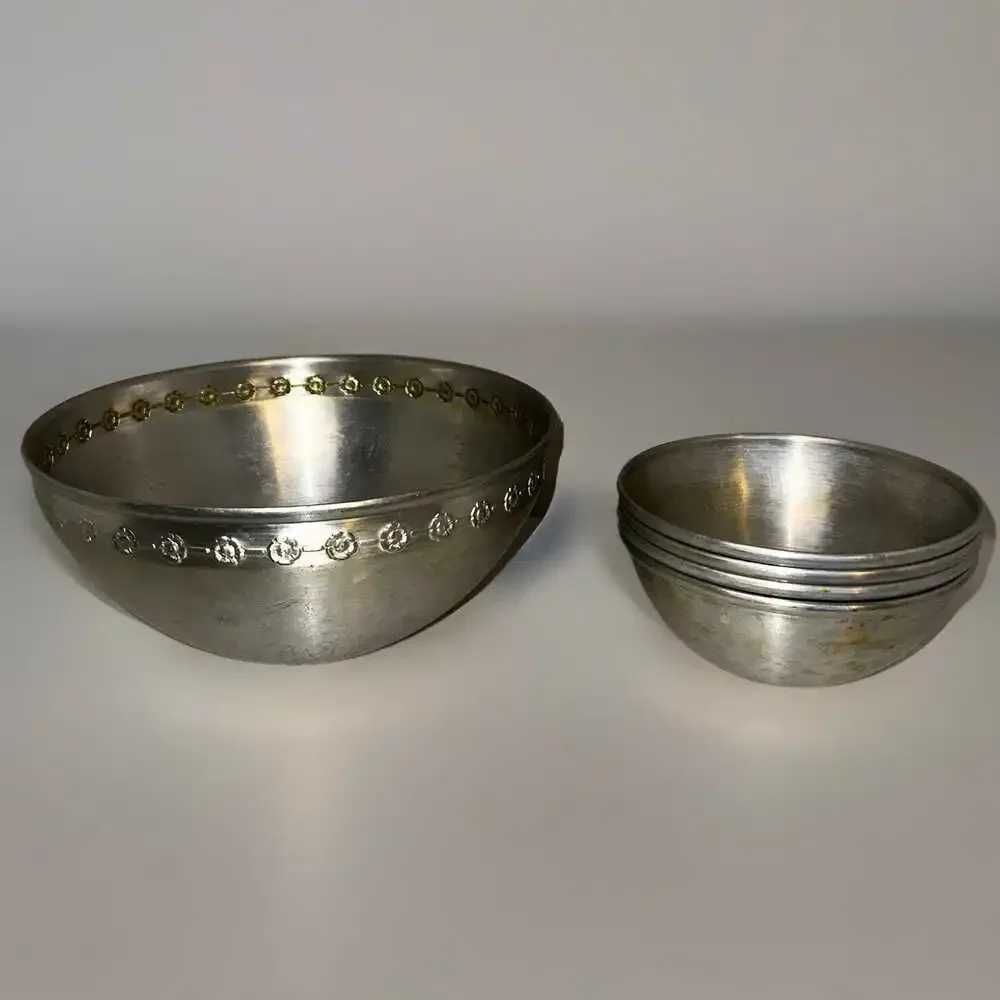 Vintage Aluminum Nesting Bowl Set Large Serving with 4 Small Mid Century Floral
